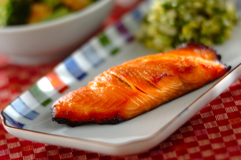 鮭のみそ焼き レシピ 作り方 E レシピ 料理のプロが作る簡単レシピ