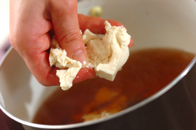 もずくと豆腐のスープの作り方の手順2