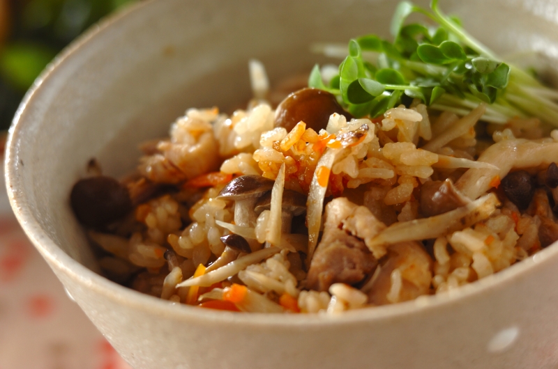 鶏ゴボウの炊き込みご飯のレシピ 作り方 E レシピ 料理のプロが作る簡単レシピ