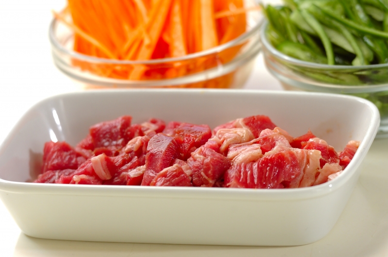 牛肉のナムル丼の作り方の手順1