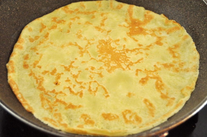 お菓子の基本！手作りクレープ生地 by 保田 美幸さんの作り方4