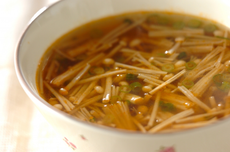 エノキのピリ辛スープ