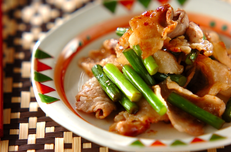ちゃちゃっと完成 豚肉とニンニクの芽の中華炒め レシピ 作り方 E レシピ 料理のプロが作る簡単レシピ