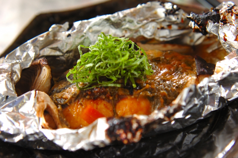 鮭のホイル焼き 大葉みそかけのレシピ 作り方 E レシピ 料理のプロが作る簡単レシピ