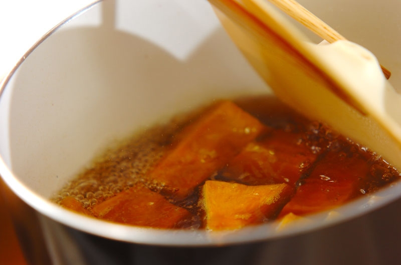 カボチャと厚揚げの煮物の作り方の手順3