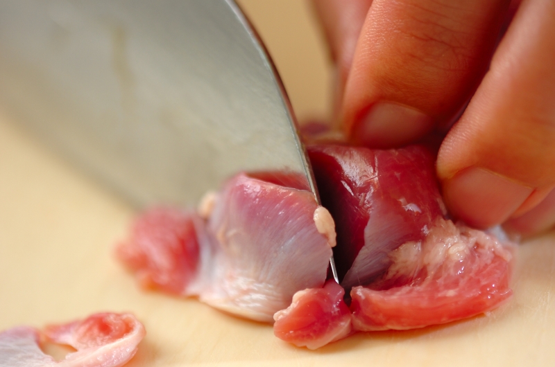 砂肝とピーマンの鶏油炒めの作り方の手順1
